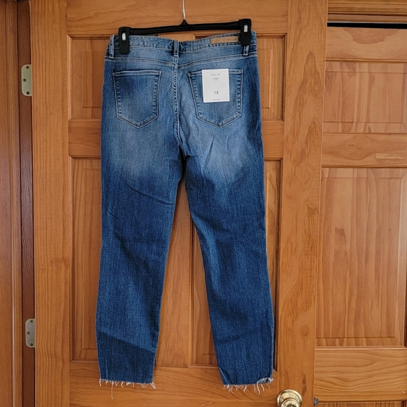 Cello Cropped Skinny Jeans size 13 (NWT) - Picture 6 of 6